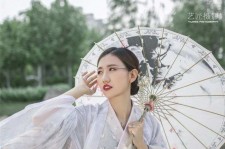 钦州汉服模特兼职(汉服模特兼职雇用)