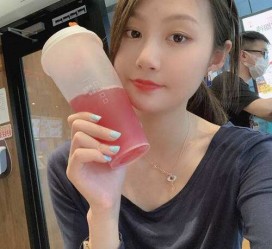 钦州雇用网红商务伴游女(雇用网红商务伴游女员工)