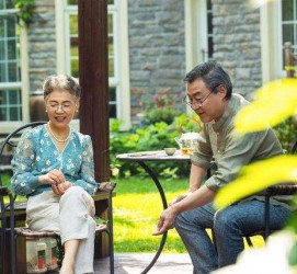 钦州坦言带老伴游遍中国(我和老伴去旅游)