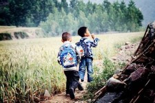 钦州河南一家四口结伴游中国2个月(河南适合一家四口旅游的地方)