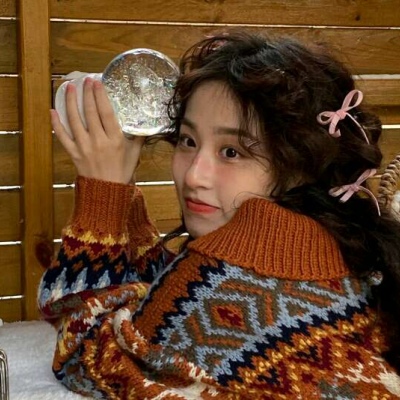 钦州伴游女生郑晓涵的资料