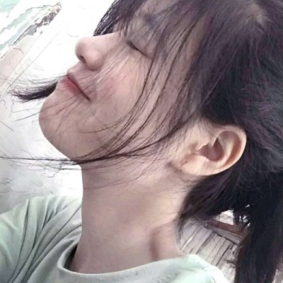 钦州伴游女生烟雨蒙蒙的资料