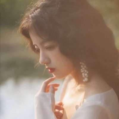 钦州伴游女生雷花蕊的资料