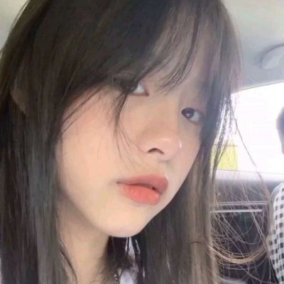 钦州伴游女生周玉洁的资料