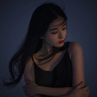 钦州伴游女生谢悦悦的资料