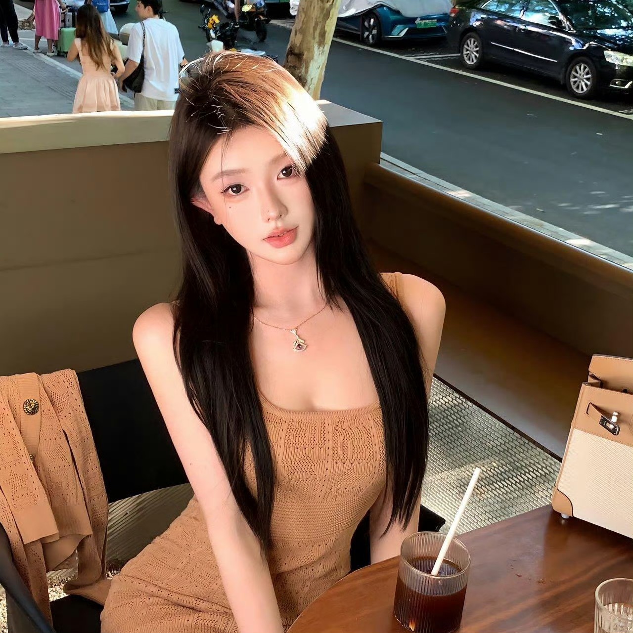 钦州伴游女生苏樱樱的资料