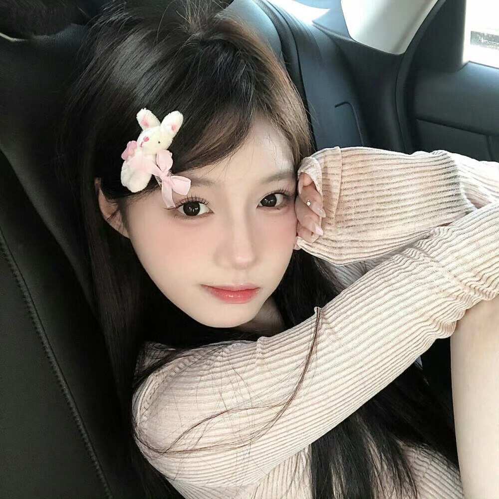 钦州伴游女生沈欣白的资料