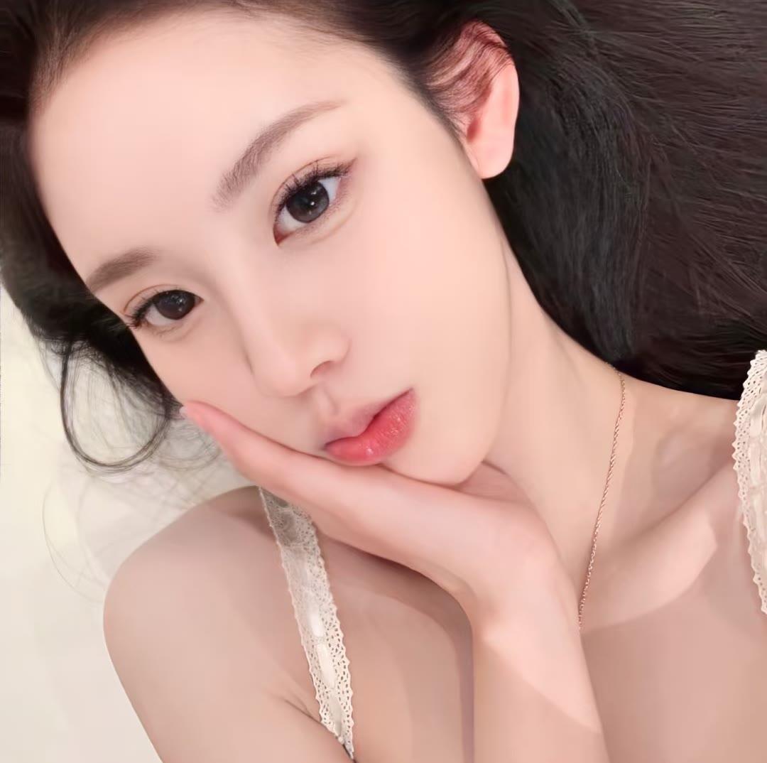 钦州伴游女生佛白易的资料