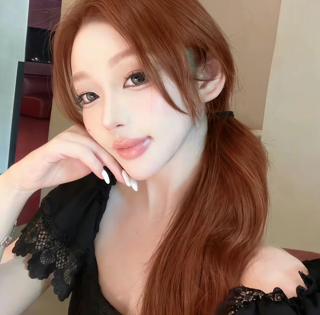 钦州伴游女生 | Victoria LiLI的资料